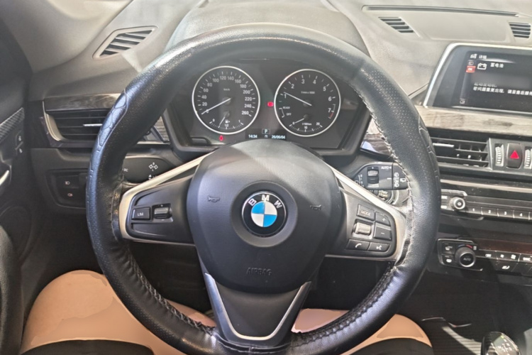 BMW X1 2017 immagine di auto #11