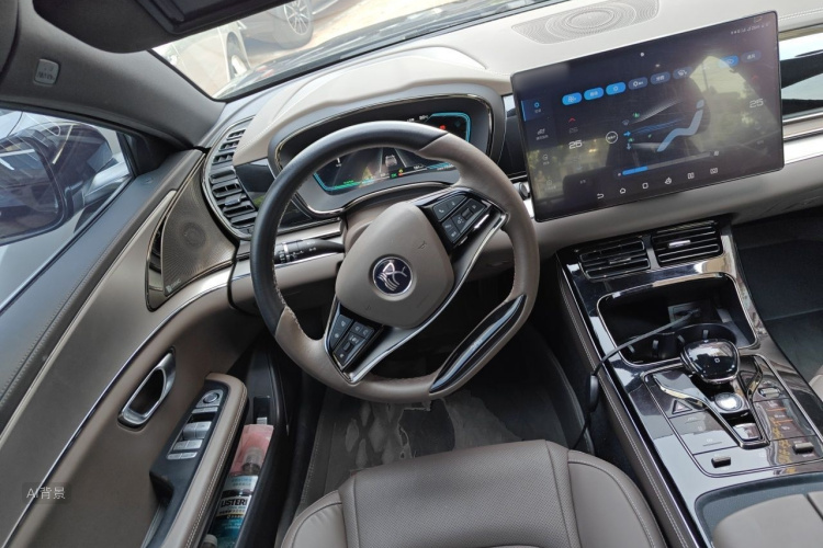BYD Han 2021 immagine di auto #12