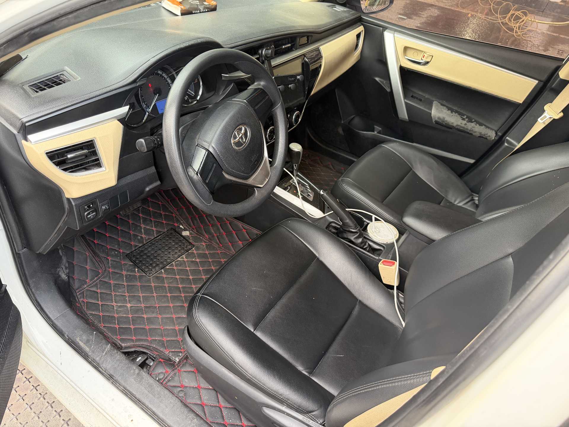 Toyota Corolla 2018 car image #2