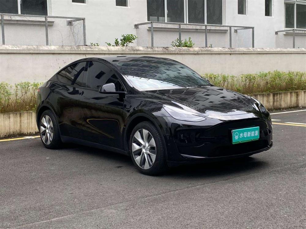 Tesla Model Y 2022 #3 Tesla Model Y 2022 car image #3