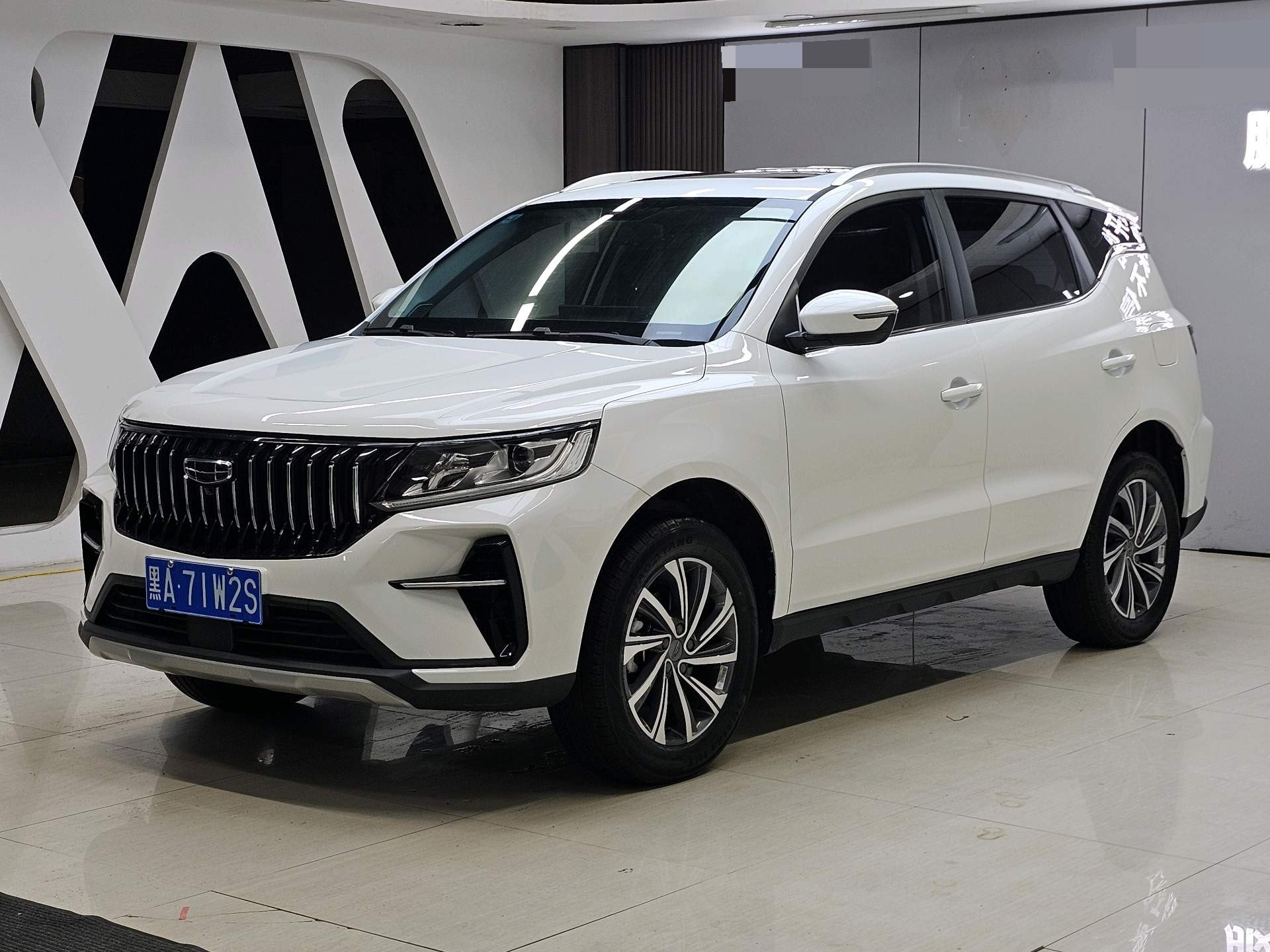 GEELY Vision X6 2023 car image 