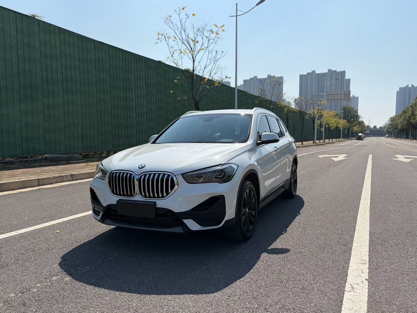 BMW X1 2021 BMW X1 2021 car image
