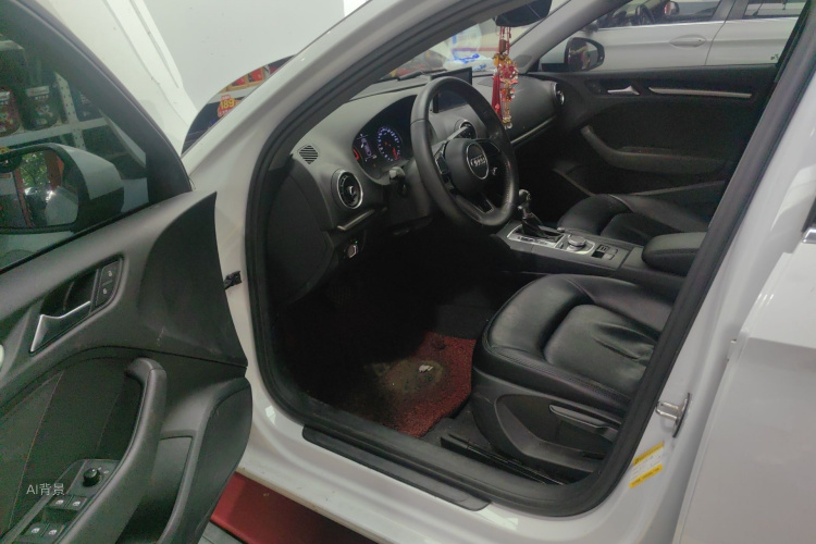 Audi A3 2017 car image #18