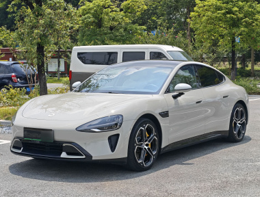 MI SU7 2024 car image 