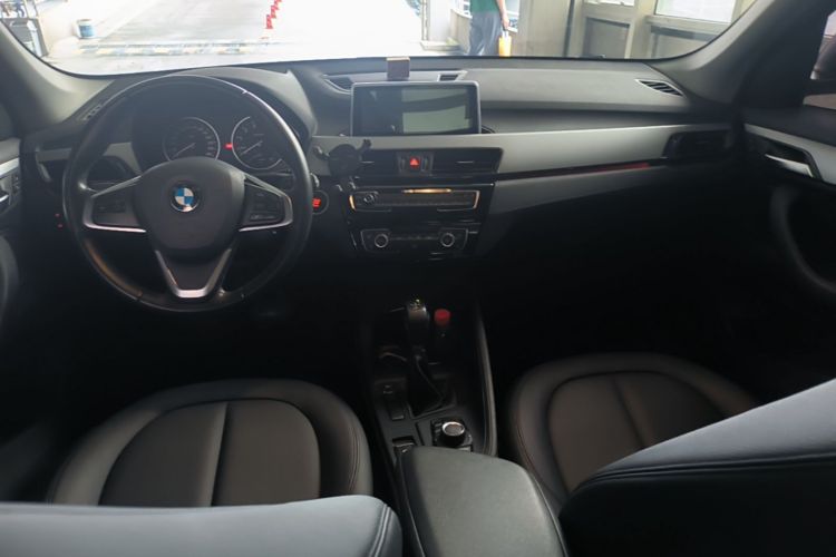 BMW X1 2016 car image #10