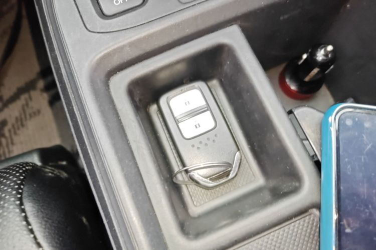 Honda CR-V 2015 #9 Honda CR-V 2015 car image #9