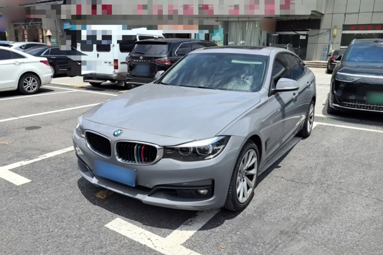 BMW 3 Series GT 2018 car image #2