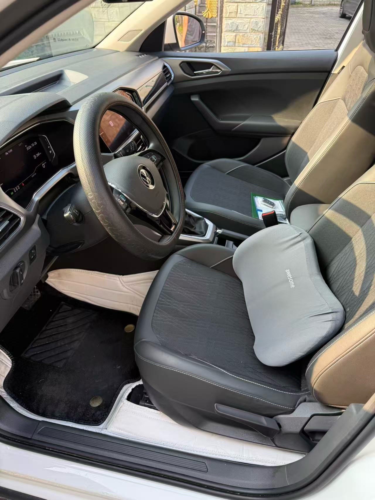 2021 car image #5