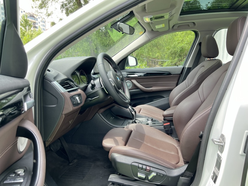 BMW X1 2022 image de voiture #16