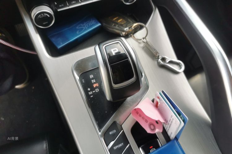 GEELY Coolray 2020 #16 GEELY Coolray 2020 car image #16