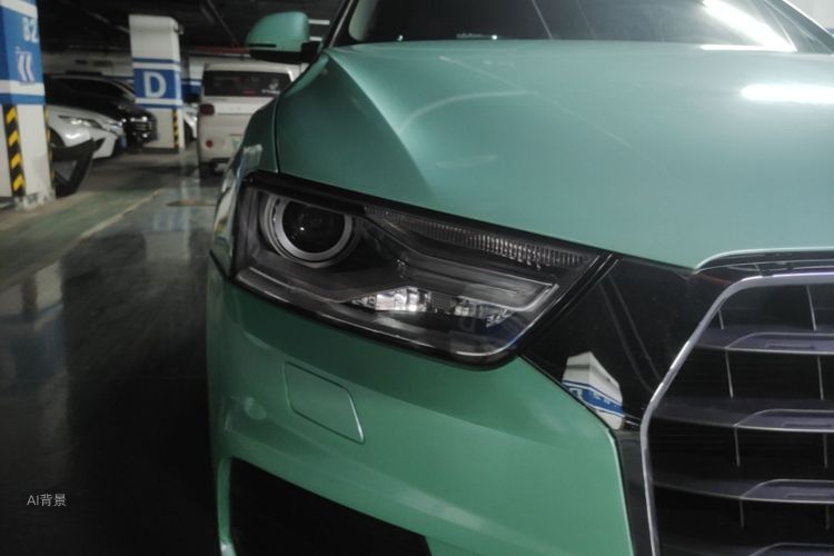 Audi Q3 2017 car image #9