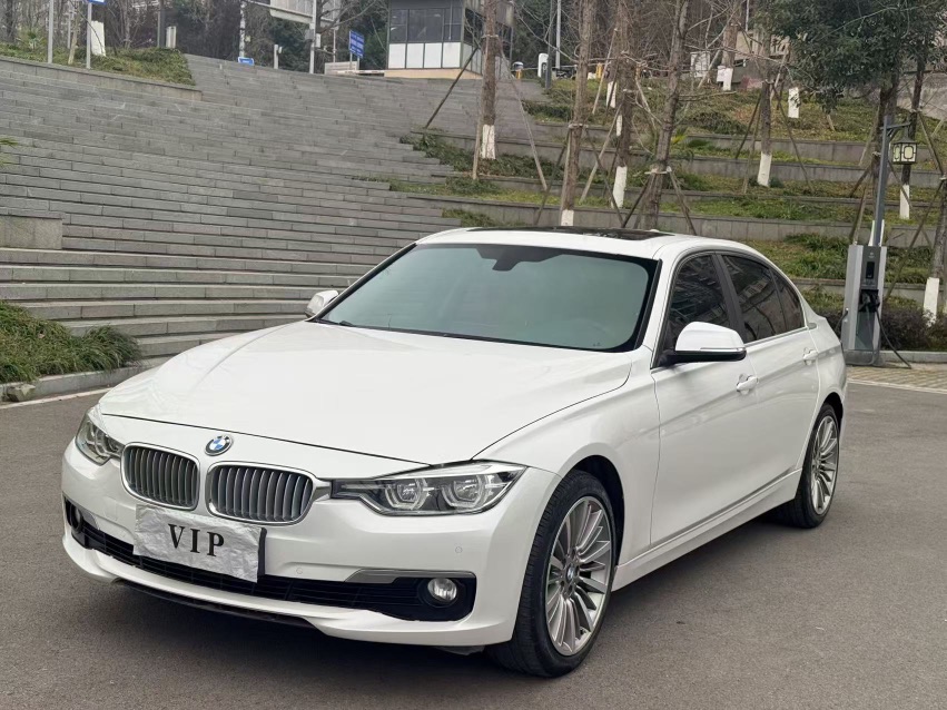 BMW 3 Series 2019 car image 