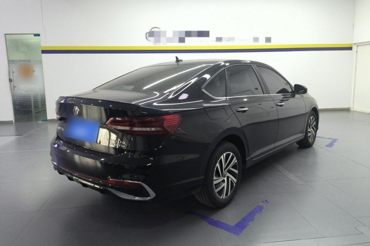 Volkswagen Lavida 2023 car image #6