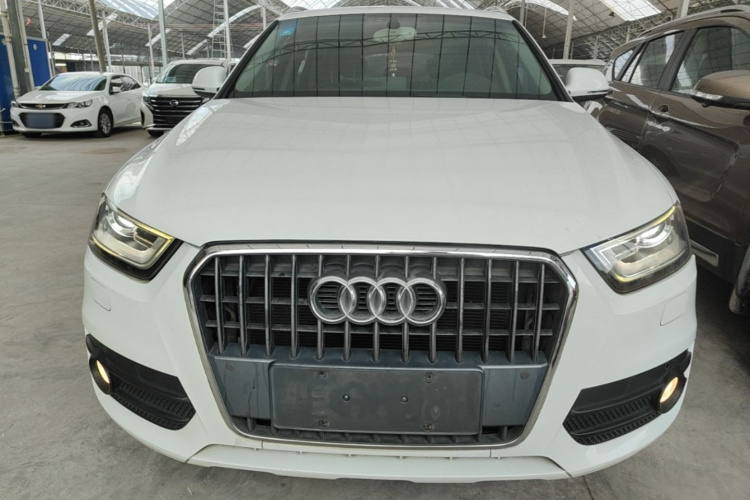 Audi Q3 2016 #3 Audi Q3 2016 car image #3