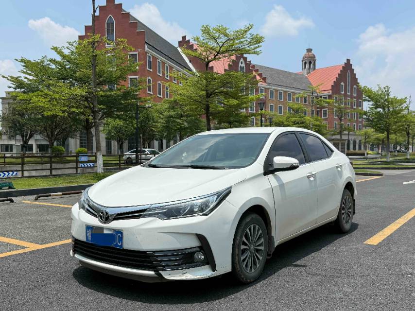 Toyota Corolla 2017 #2 Toyota Corolla 2017 car image #2