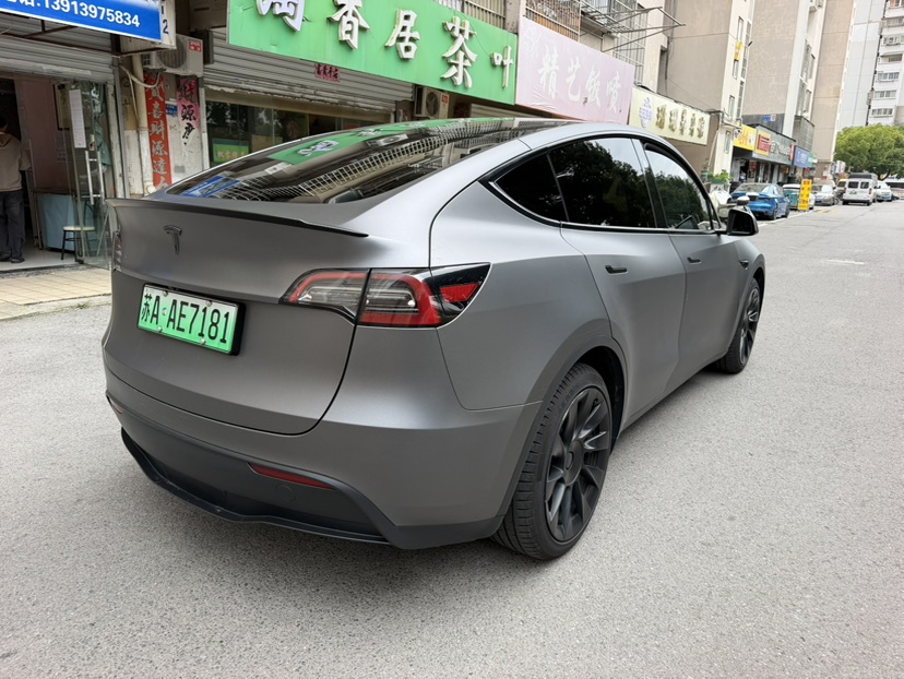 Tesla Model Y 2024 #6 Tesla Model Y 2024 immagine di auto #6
