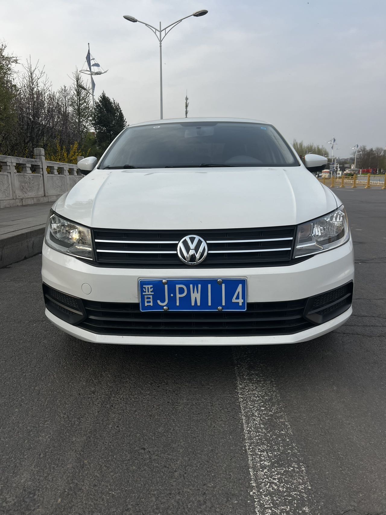 Volkswagen Santana 2023 car image #2