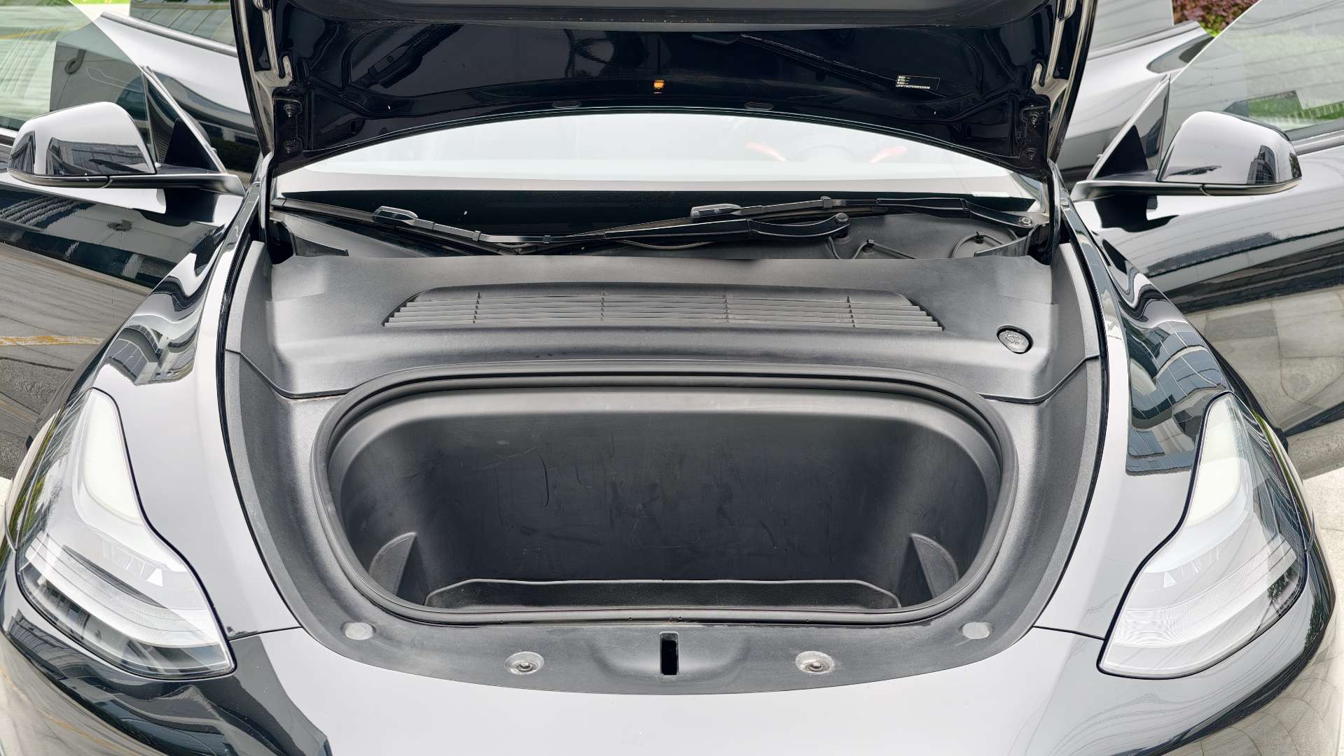 Tesla Model Y 2022 imagem de carro #10