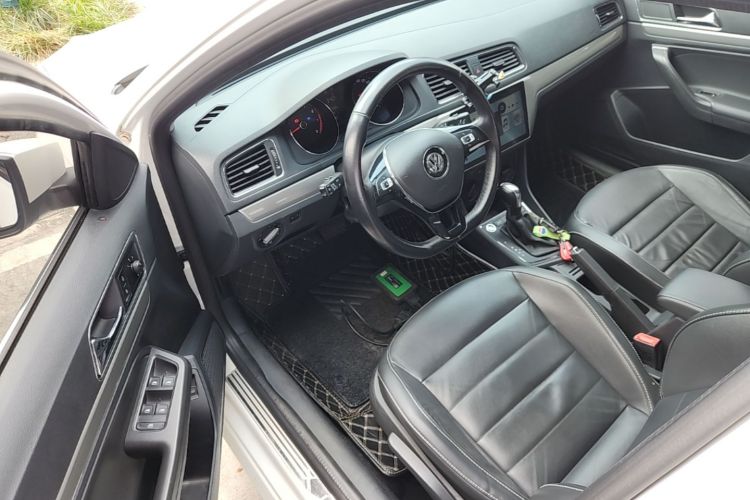 Volkswagen Lavida 2019 immagine di auto #16