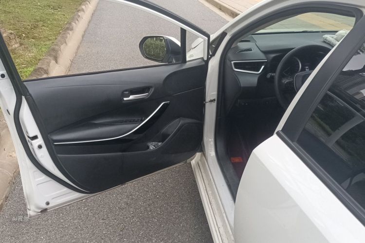 Toyota Corolla 2022 car image #18