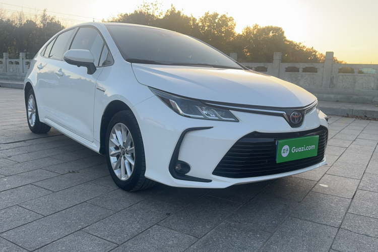 Toyota Corolla 2023 immagine di auto #4