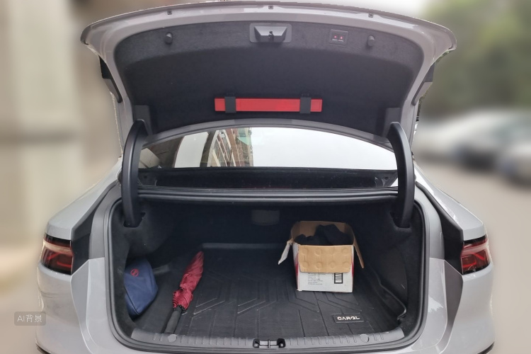 BYD Han 2025 car image #21