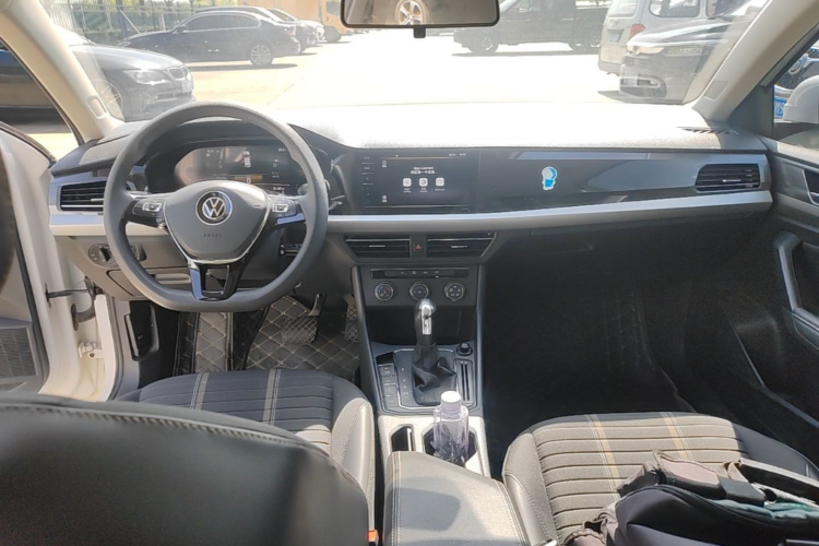 Volkswagen Lavida 2022 car image #10