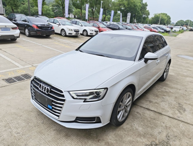 Audi A3 2020 immagine di auto 