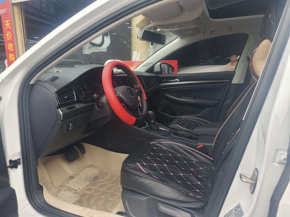 Volkswagen Bora 2021 car image #8