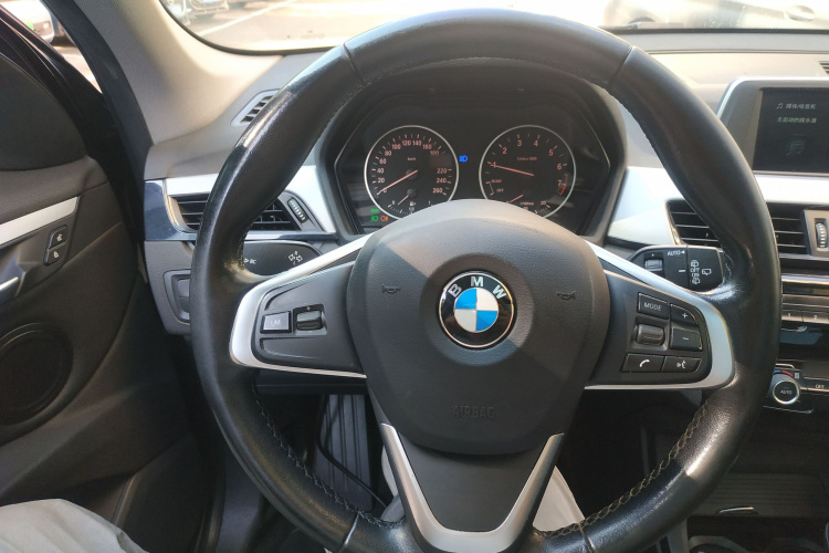 BMW X1 2017 #11 BMW X1 2017 car image #11