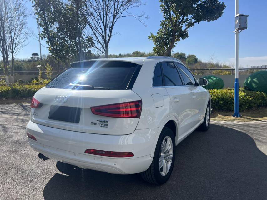 Audi Q3 2016 #15 Audi Q3 2016 car image #15