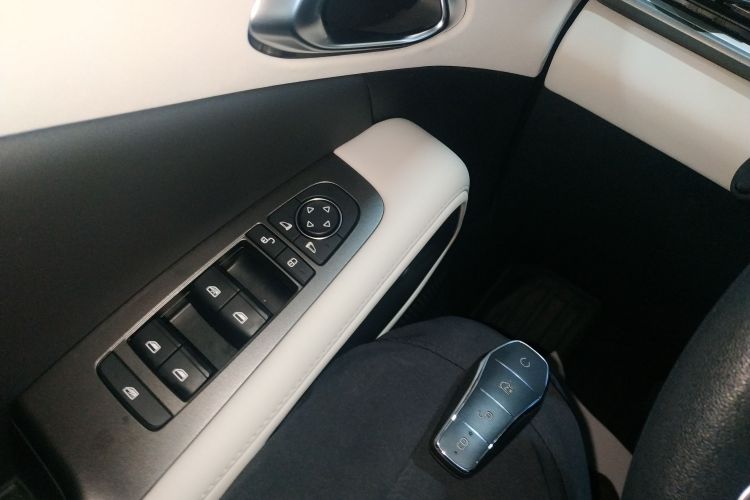 BYD YuanUP 2024 #9 BYD YuanUP 2024 car image #9