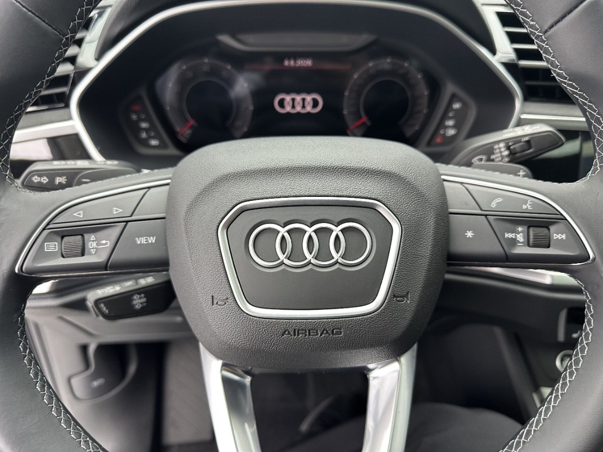 Audi Q3 2023 #13 Audi Q3 2023 car image #13