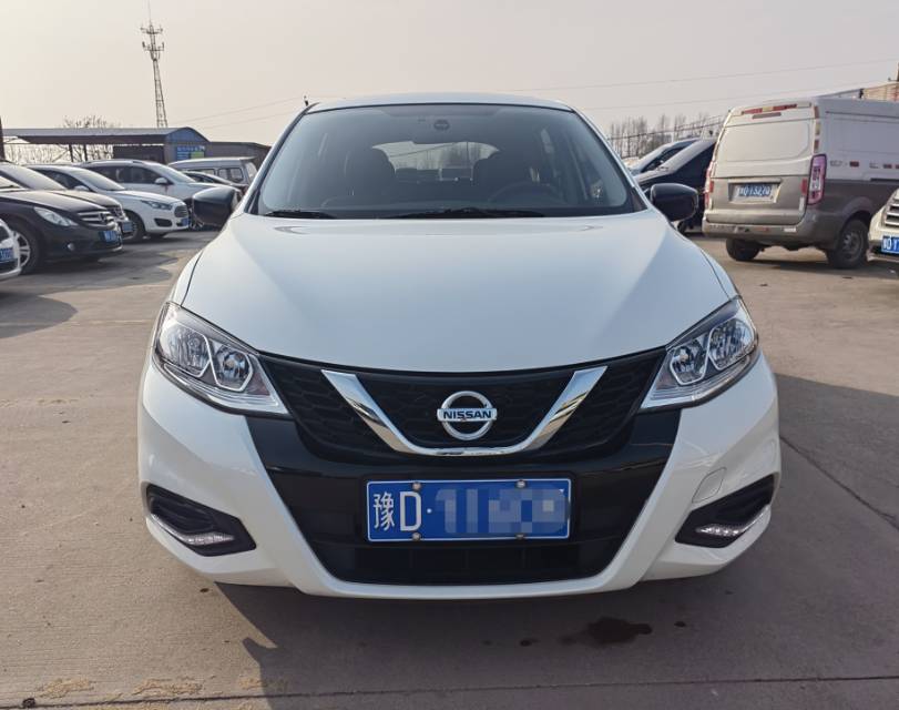 Nissan TIIDA 2024 car image #2