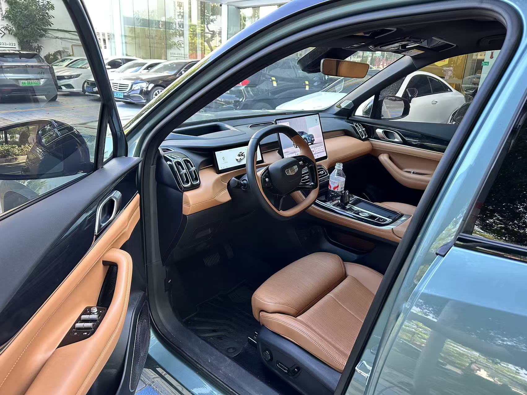 GEELY Boyue L 2025 #2 GEELY Boyue L 2025 immagine di auto #2