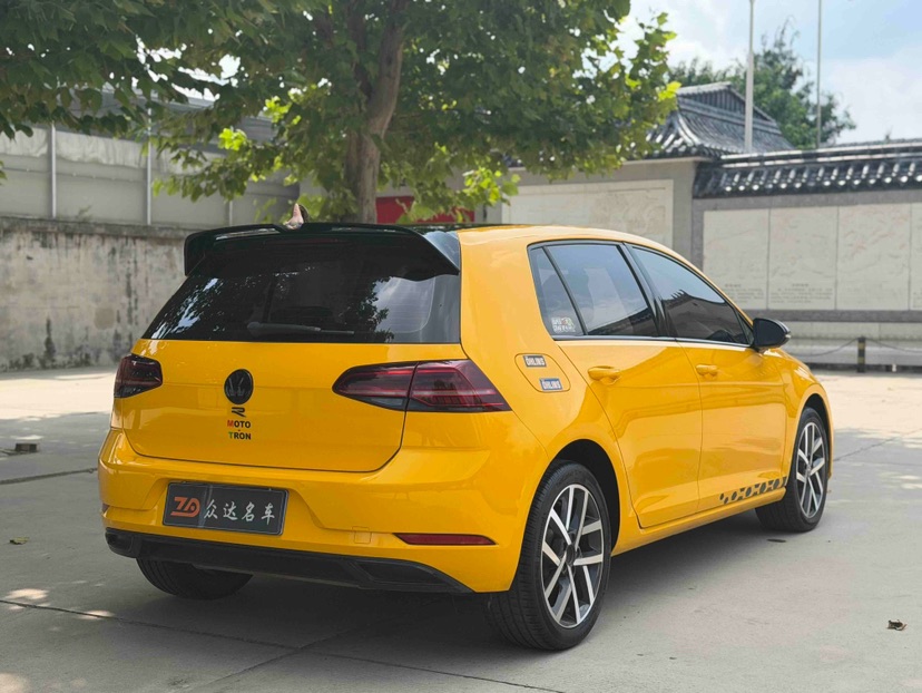 Volkswagen Golf 2018 immagine di auto #9