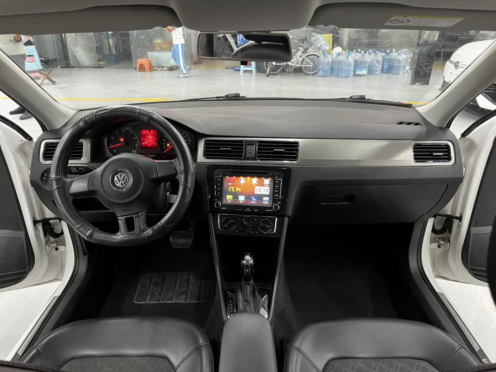 Volkswagen Santana 2016 imagem de carro #7