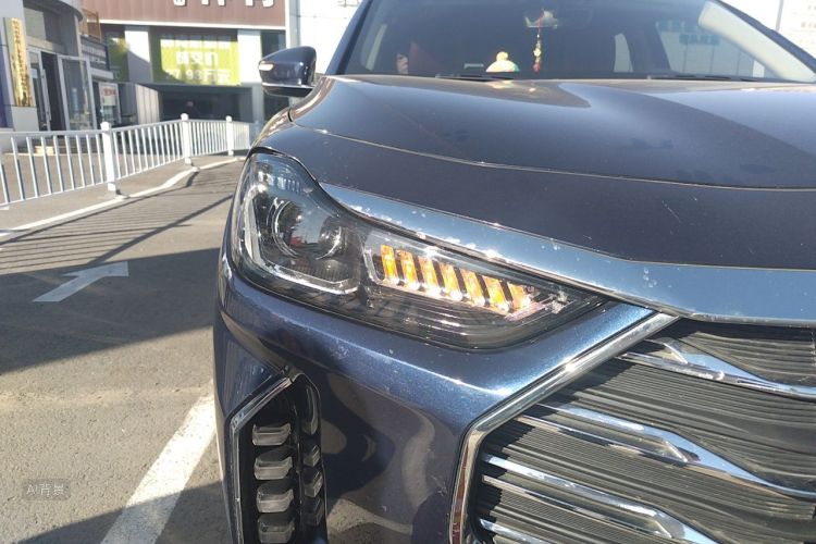 Jetour X70 PLUS 2022 #8 Jetour X70 PLUS 2022 car image #8
