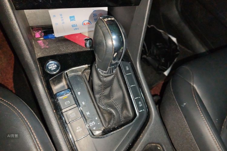 Volkswagen Tharu 2019 car image #16