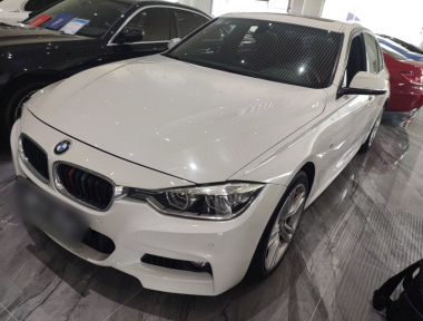 BMW 3 Series 2019 BMW 3 Series 2019 car image