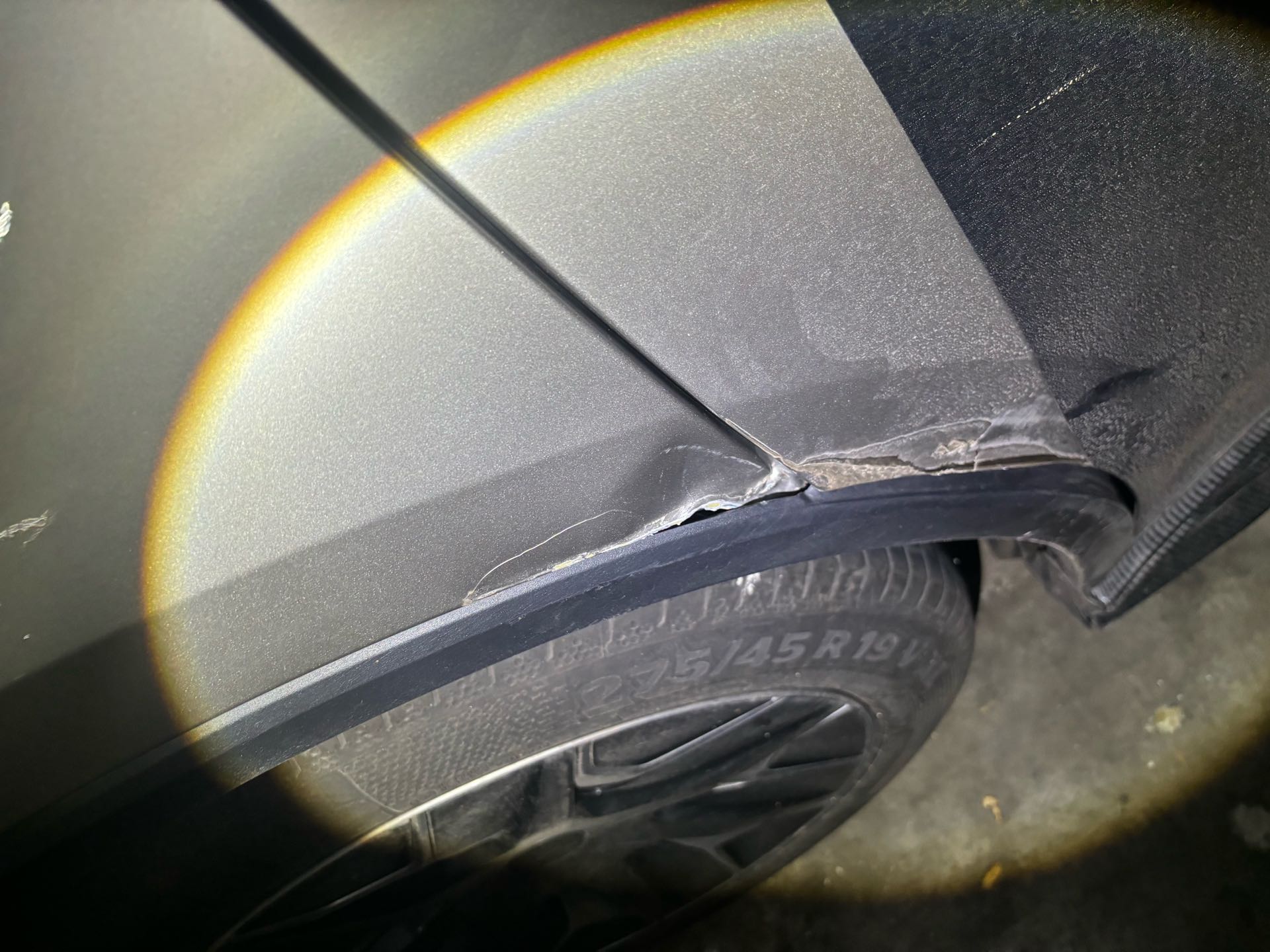 Tesla Model Y L 2026 car image #6