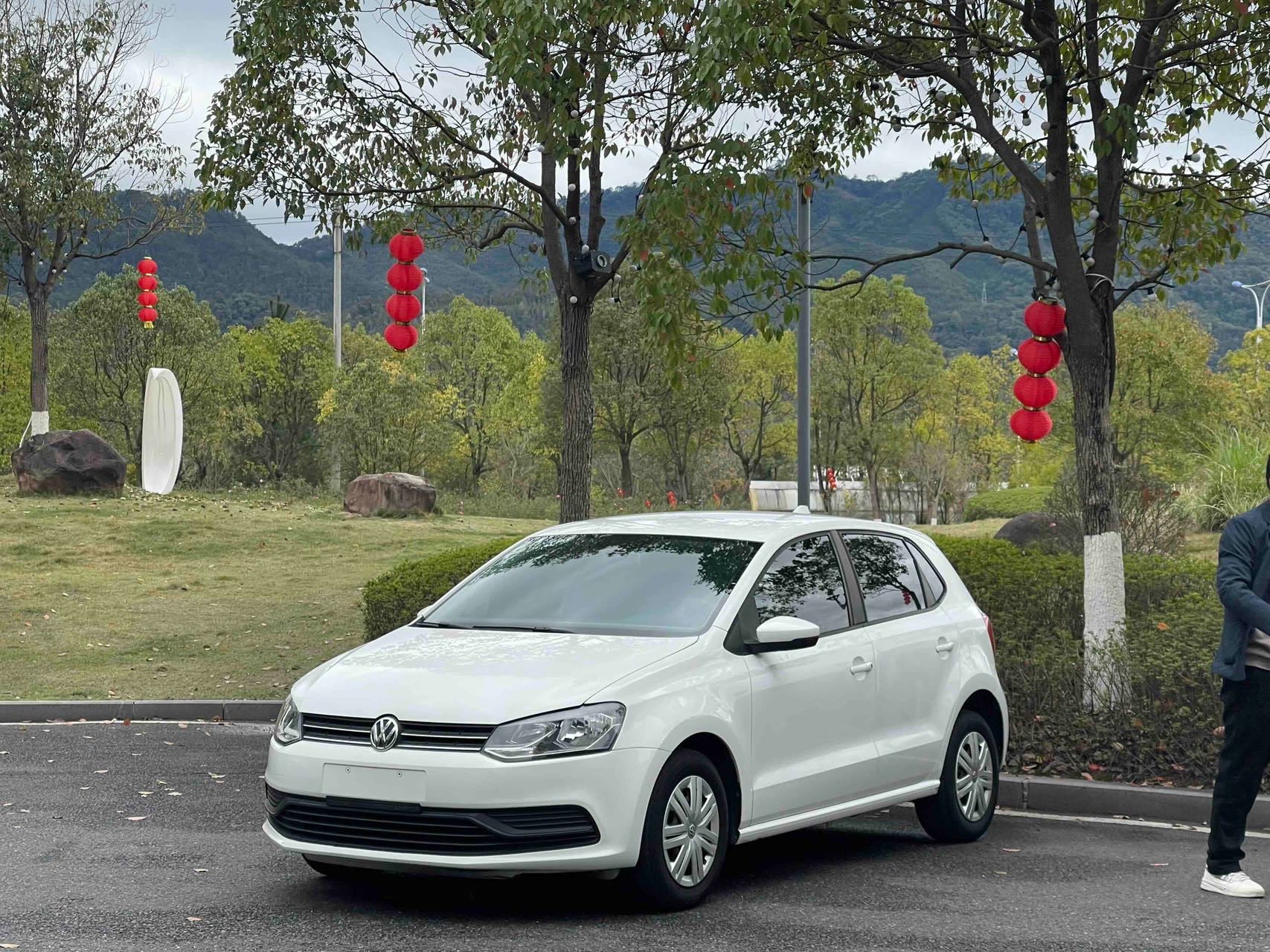 Volkswagen Polo 2018 car image 