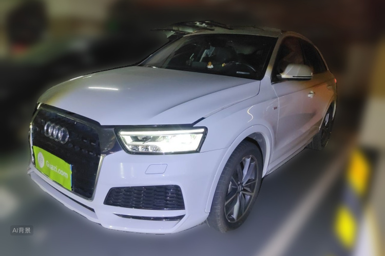 Audi Q3 2019 car image #2