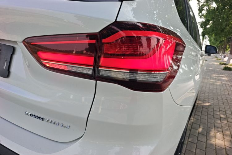 BMW X1 2020 #8 BMW X1 2020 car image #8