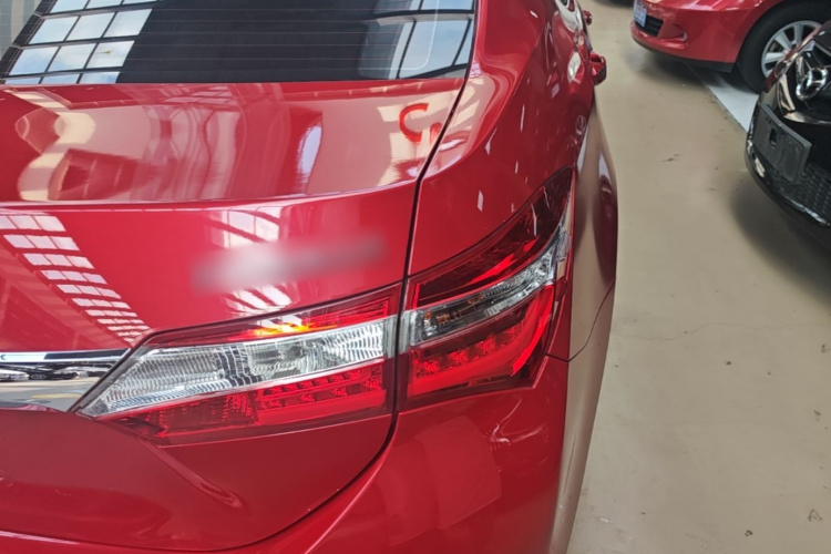 Toyota Corolla 2014 #8 Toyota Corolla 2014 car image #8