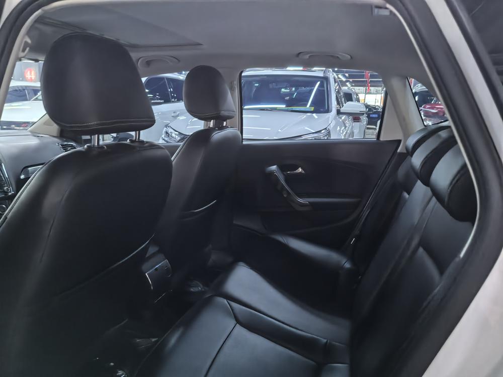 Volkswagen Polo 2016 imagen de coche #11