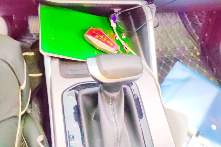 GEELY Emgrand 2023 car image #14
