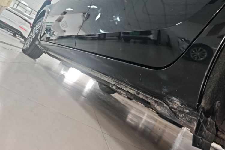 Toyota Corolla 2018 immagine di auto #26