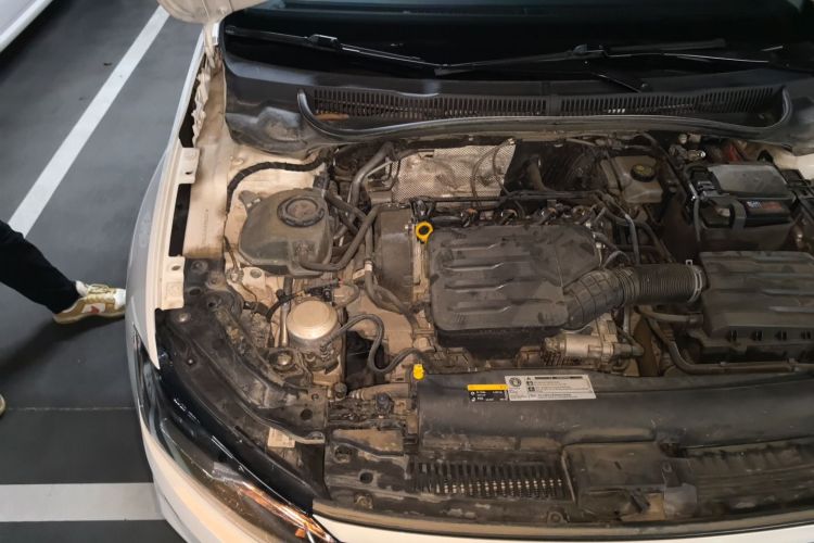 Volkswagen Polo 2019 car image #24