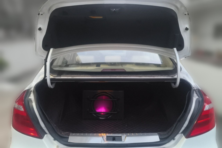 GEELY Emgrand 2017 car image #17